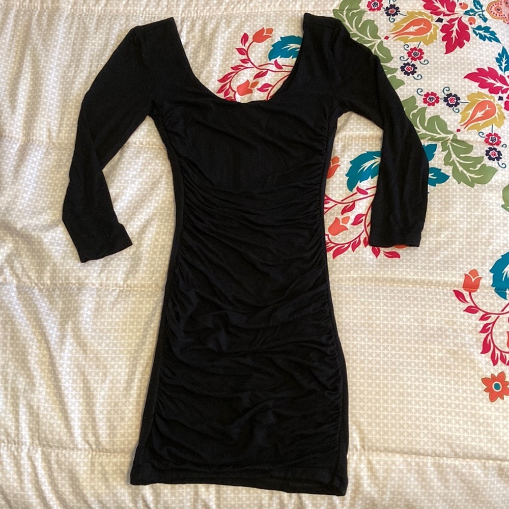Forever 21 Black Sexy Scoop Neck Ruched Cocktail Dress LBD Size S